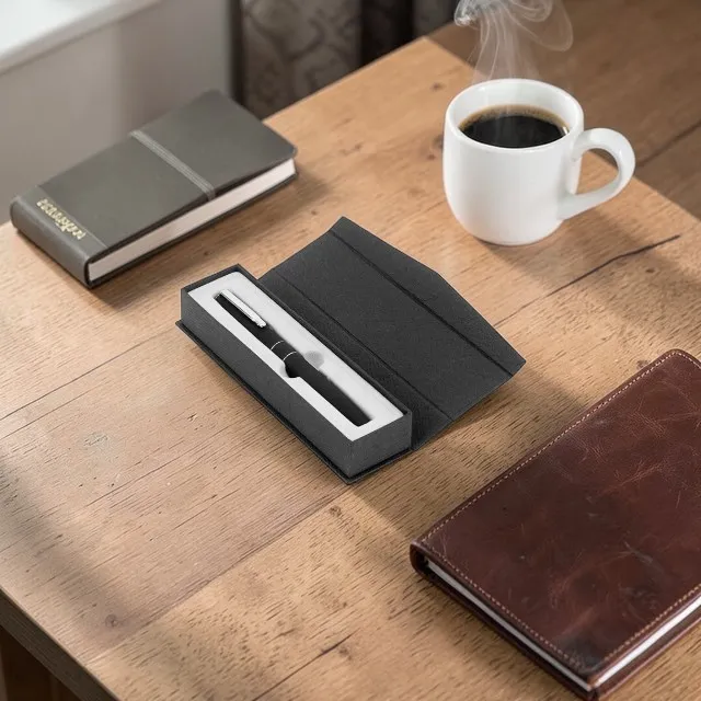 Roller Engomado con Estuche Leeds